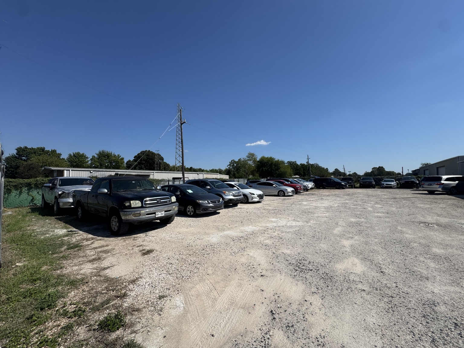 H6 Motors used car lot
